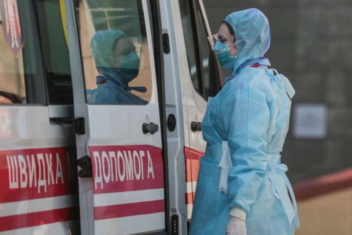Оперативні дані МОЗ. В Україні за добу захворіло 2 836 людей