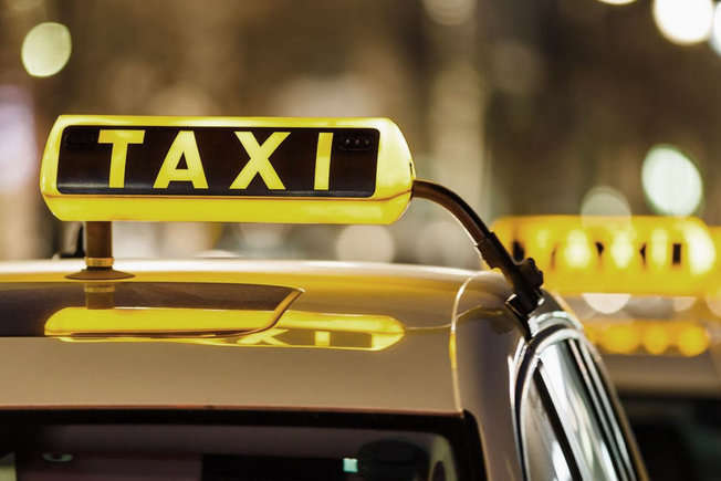 Нові правила для таксистів поповнять бюджет України