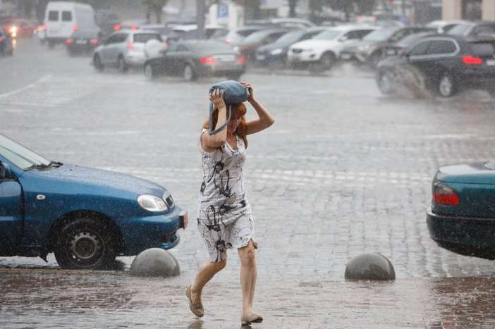 В Україну сунуть грози та вітри: прогноз погоди на 7 вересня 
