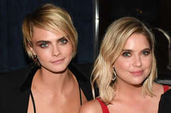 Супермодель Кара Делевинь закрутила интрижку с бывшей девушкой нового парня своей бывшей