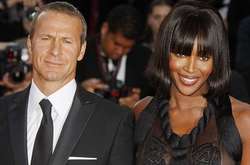  57-летний российский миллиардер Владислав Доронин подал иск против британской супермодели 
  