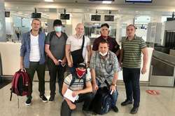 В Україну з полону піратів повернулися шестеро моряків