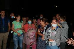 У Полтаві мешканців багатоповерхівки евакуювали через витік невідомої речовини