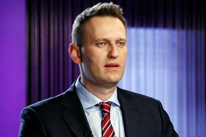 Ті, хто труїв Навального, не хотіли його вбивати? Один з розробників «Новачка» розказав про дію цієї речовини