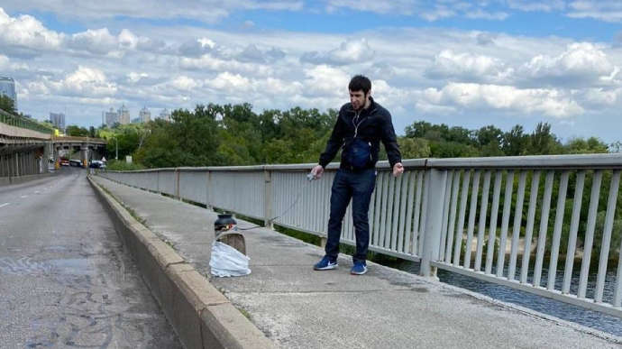 «Минера» киевского моста Метро выпустили из психбольницы домой