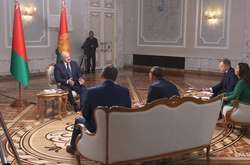 Олександр  Лукашенко дав інтерв'ю російським ЗМІ 