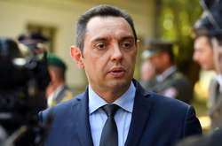  Міністр оборони Сербії Олександр Вулін 