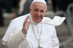 Папа Римський назвав секс і хорошу їжу «божественним» задоволенням