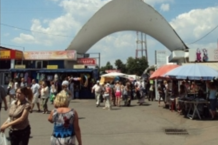 Степанов заявив, що продавці центрального ринку у Чернігові порушують карантин