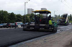 У вихідні дорожники перекриють проспект Бандери