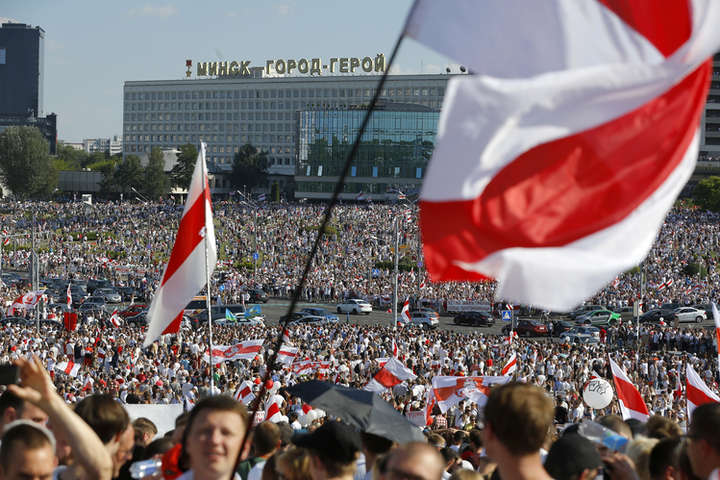 Протесты в Беларуси: революция не может топтаться на месте