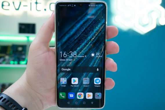 Huawei планує вже з 2021 року перевести смартфони на власну операційну систему