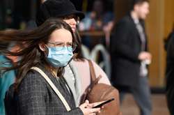  Громадяни Сполучених Штатів зможуть повернутися до способу життя, який був до пандемії, не раніше середини або кінця 2021 року 