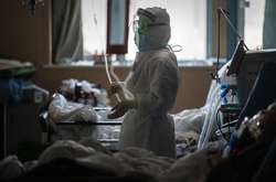  За минулу добу від коронавірусу померли 72 людини 