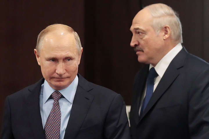 Лукашенко їде до Путіна в Сочі