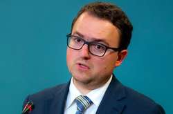  Представник Президента України в Автономній республіці Крим Антон Кориневич 