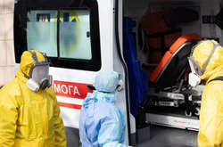 Частину хворих на коронавірус киян госпіталізують 