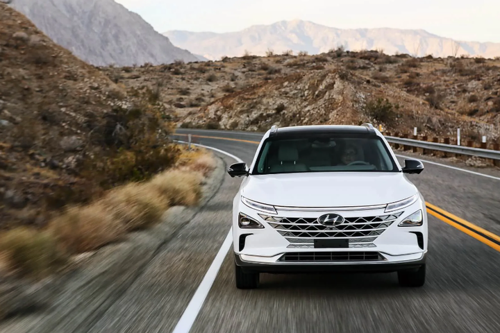 Hyundai збільшує продажі своїх водневих автомобілів в Каліфорнії