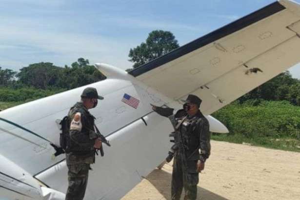 У Венесуелі військові збили літак з наркотиками
