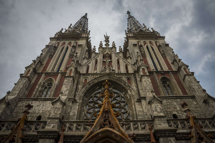 Уряд вирішив передати костел Святого Миколая у Києві релігійній громаді