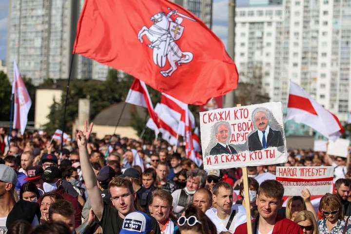Європарламент збирається оголосити Координаційну раду представницьким органом Білорусі