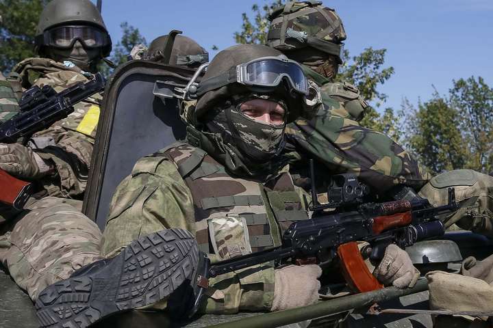 Бойовики на Донбасі двічі за добу порушили режим припинення вогню