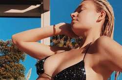 19-летняя дочь Брежневой в дерзком мини подразнила поклонников (фото)