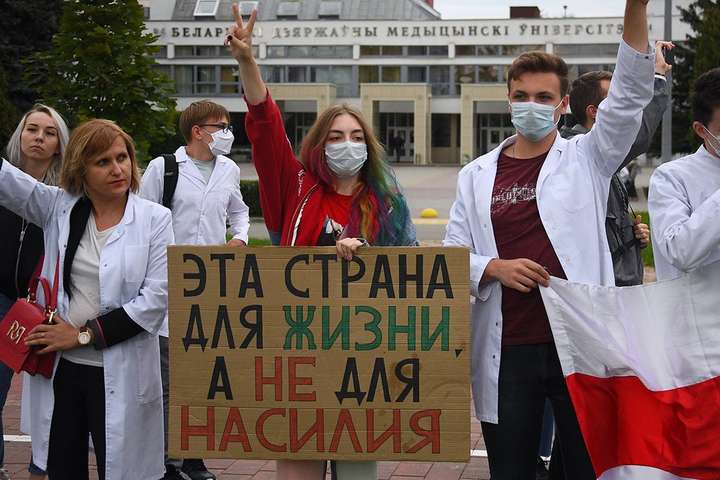 Відрахованим білоруським студентам обіцяють допомогти зі вступом до українських ВНЗ