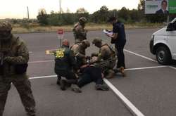 Зловмисника затримано під час передачі прикордоннику хабара