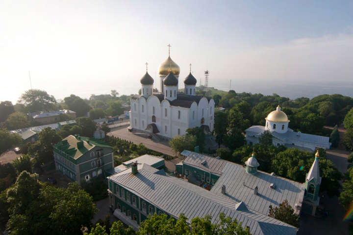 В Одесі виявили спалах коронавірусу в монастирі Московської церкви