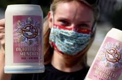 Влада Мюнхену заборонила алкоголь на території Октоберфесту через коронавірус