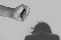 Зеленський вважає, що домашнє насильство є проблемою номер два в Україні після коронавірусу