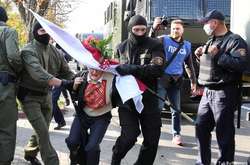 Влада Лукашенко жорстоко придушує акції протесту в Білорусі