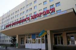 Лікування у медичному закладі державою покривається на 20%, решту 80% платять зі своєї кишені пацієнти, - зазначив гендиректор Центру легеневого здоров’я Любомир Рак