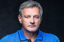 Стіл, стільці і ноутбук. Партія Пальчевського оприлюднила фінансовий звіт