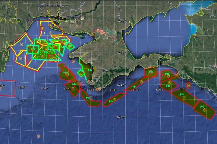 Росія заблокувала усі морські та повітряні підходи до Криму (карта)