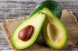 Дієтолог назвав фрукт, який допоможе в боротьбі з облисінням