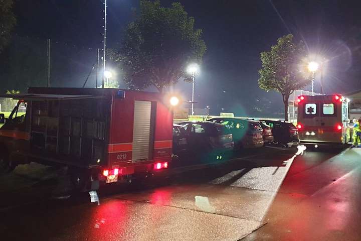 Більше десятка юнаків постраждали від удару блискавки футбольного матчу у Швейцарії 