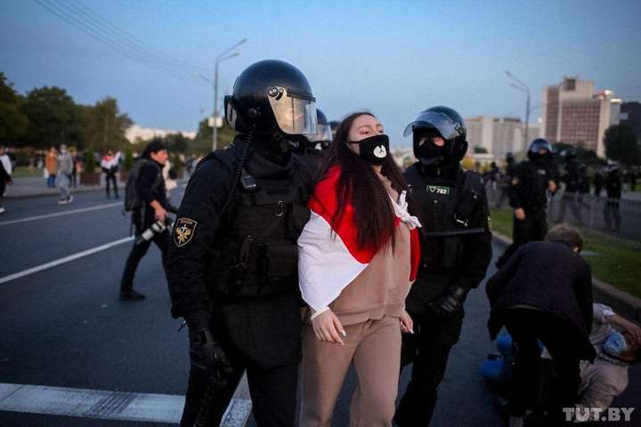 Протести у Білорусі: в день «інавгурації» Лукашенка затримали 259 осіб