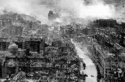 Як московські комуністи у 1941 році знищили центр Києва