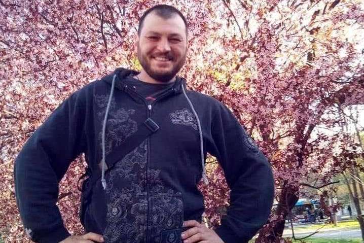 Помер український морпіх, поранений ворожим снайпером на Донбасі