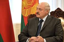 «Вони повинні будуть підтвердити тут диплом», – сказав Лукашенко