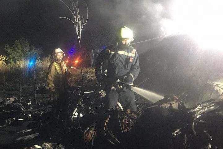 Катастрофа АН-26: рятувальники продовжують шукати трьох осіб