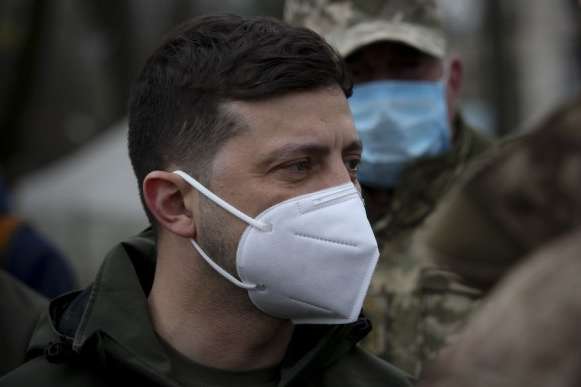 Авіакатастрофа під Харковом: Зеленський відвідав в лікарні курсанта, який єдиний вижив в авіакатастрофі