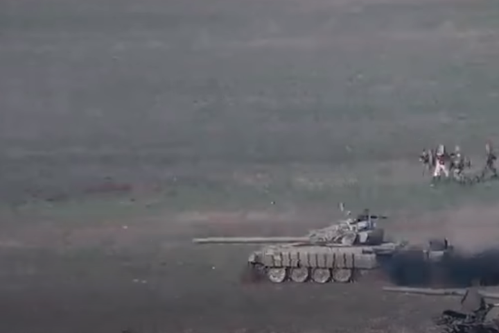 Знищення бойових танків Азербайджану потрапило на відео