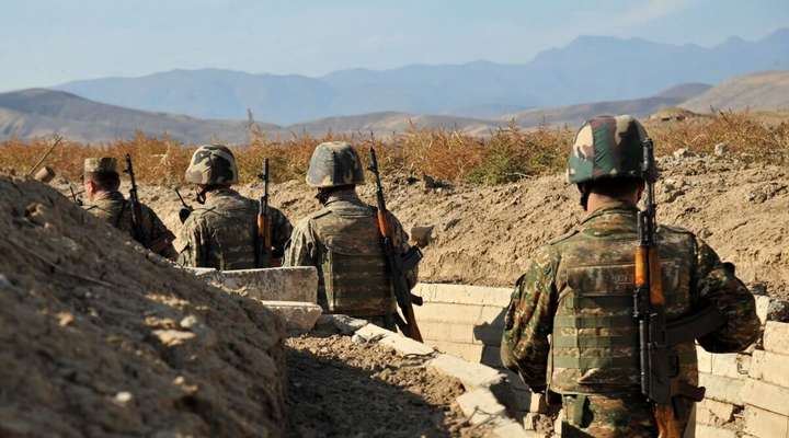 Азербайджан ввел частичное военное положение в ряде районов страны