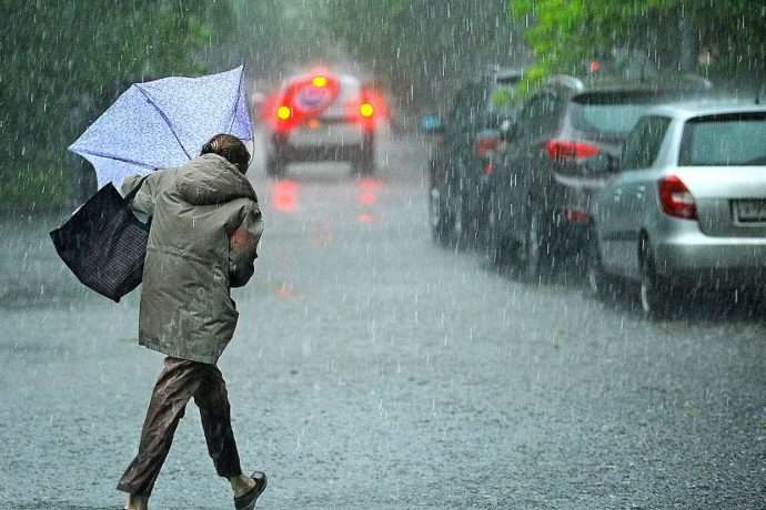 Насувається циклон: вже завтра Україну накриють потужні зливи 