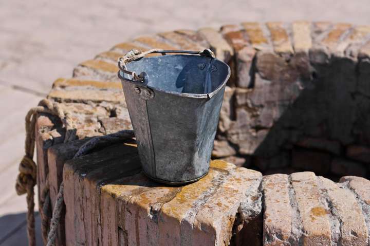 Окупанти змусять кримчан продавати колодязі через брак води 