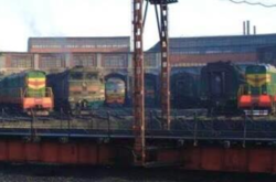 Залізничники Кривбасу почали «італійський страйк» на підтримку шахтарів