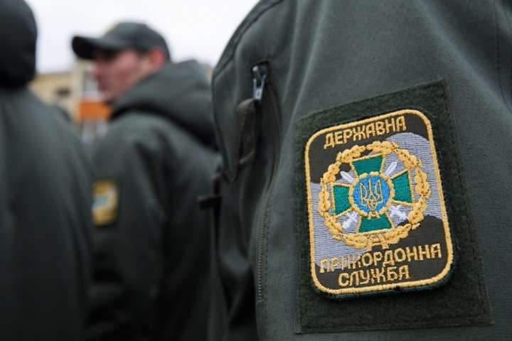 Після відкриття кордонів в Україну в'їхало майже 6 тисяч іноземців